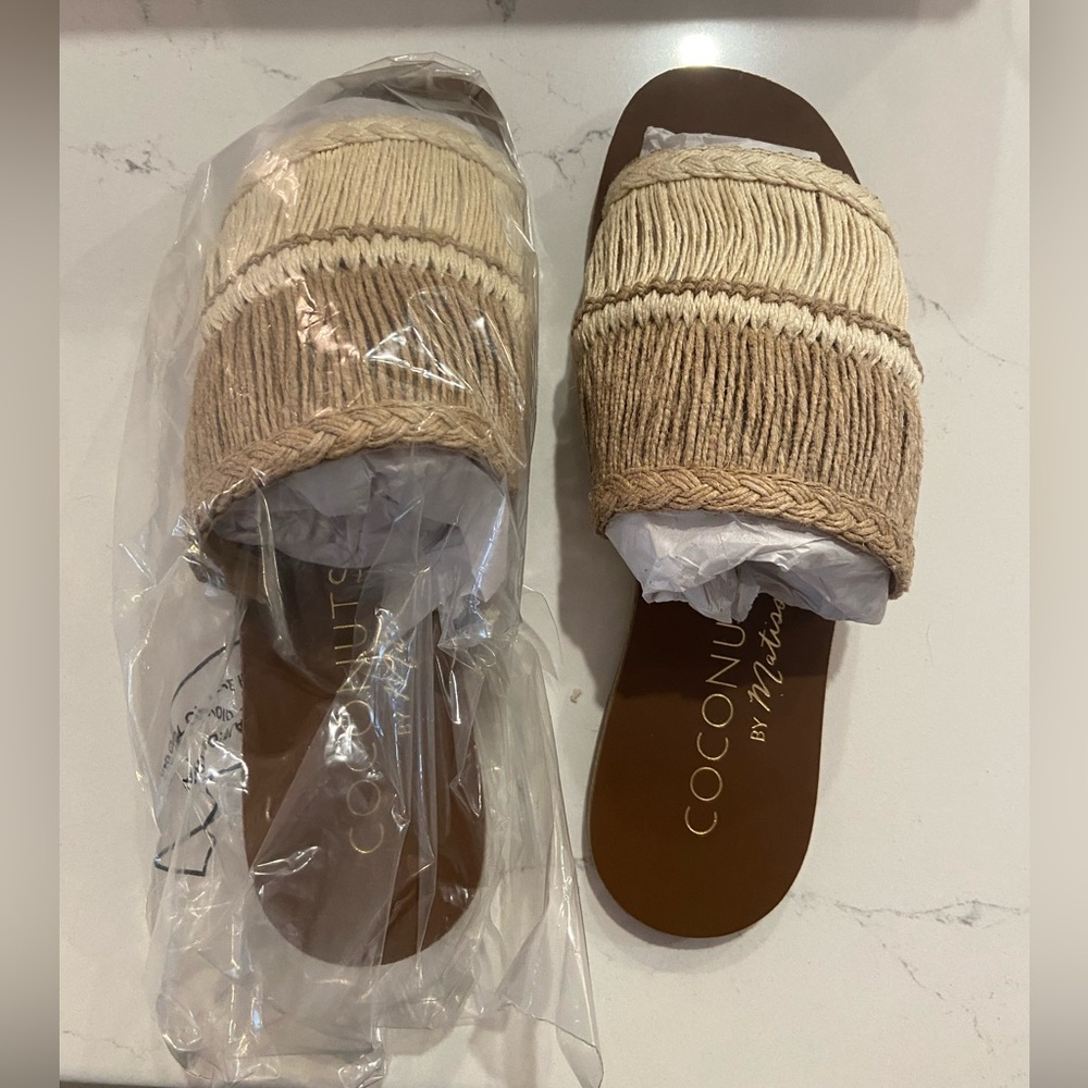 Coconuts by Matisse Watchout Sandal